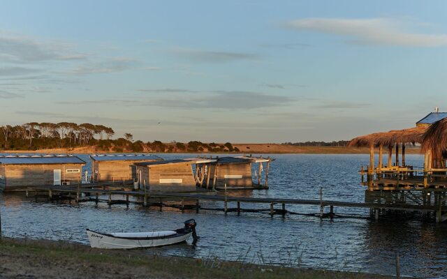 Laguna Garzón LODGE