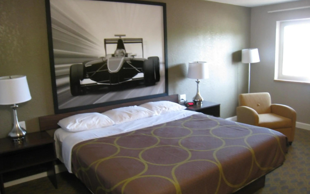 Deluxe Inn Willows