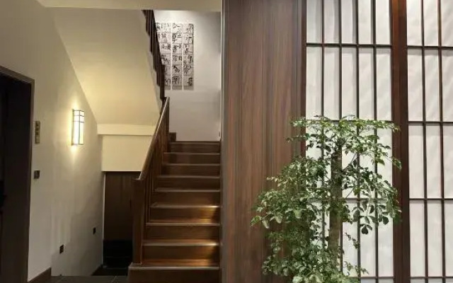 Shanyishe Homestay (Mangshi Yizu Ancient Town)