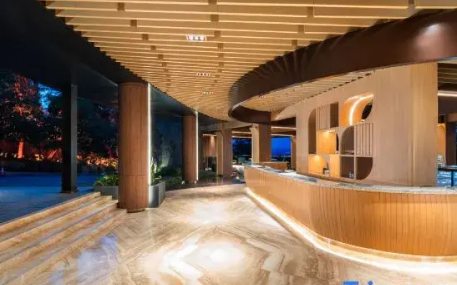Mercure Cibadak Sukabumi Resort