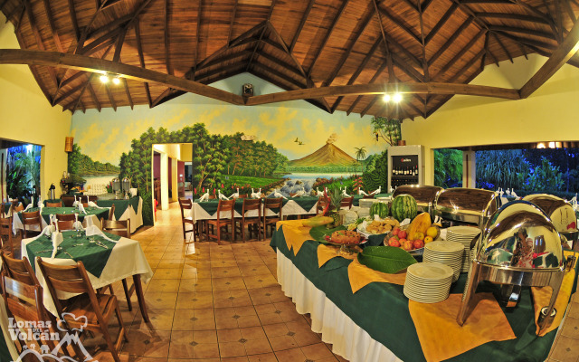 Hotel Lomas del Volcán