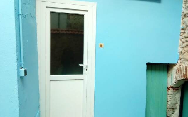 Apartment With one Bedroom in Provins, With Wifi