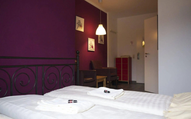 Station Hostel For Backpackers