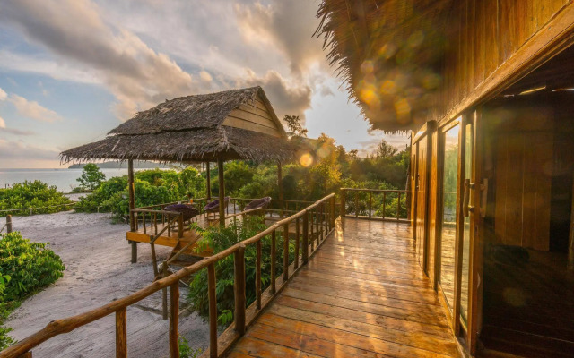 Royal Retreat Resort
