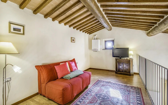 Tuscan Sun With Shared Pool