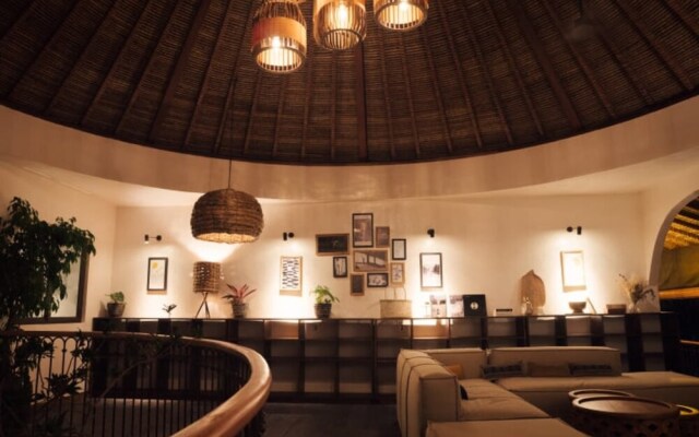 Architectural Masterpiece Villas Complex 15 BR Canggu w staff