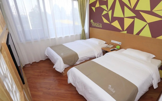 Vatica Hefei Binhu District Guangxi Road Exhibition Center Hotel