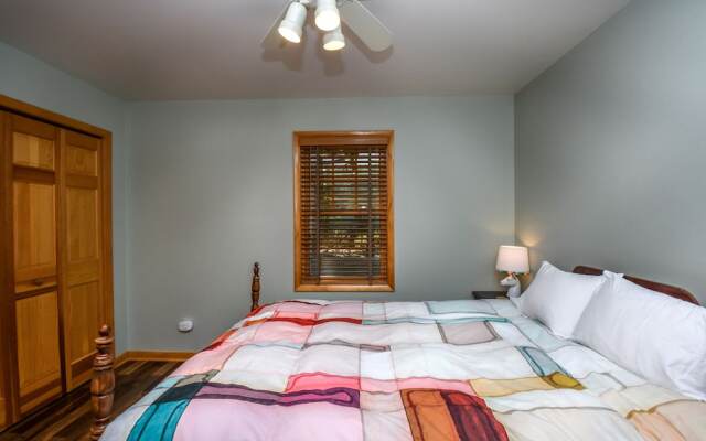 Swimming Bear Lodge 4 Bedroom House