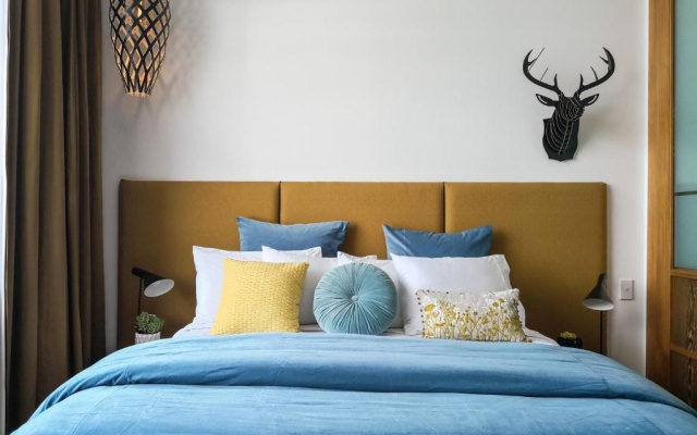 Private apartments in a Landmark Heritage Building – Guest Rooms – Auckland