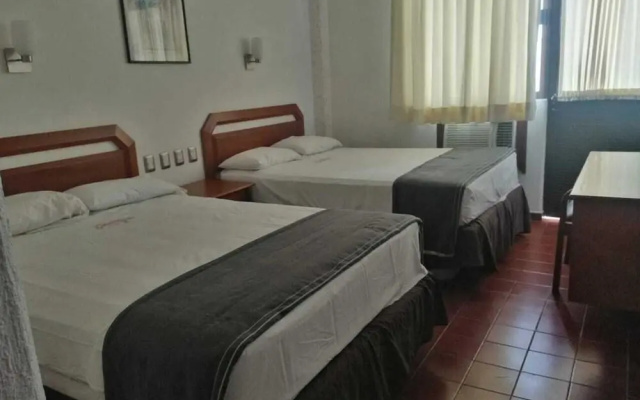 Hotel Candilejas Playa