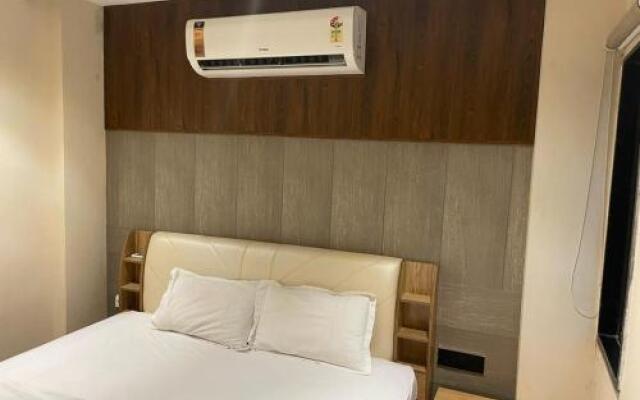 Stay10 Studio Apartments