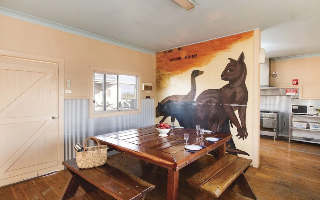Mungo Shearers' Quarters