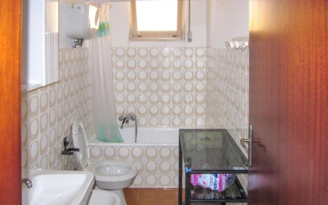 Nice Apartment in Cetraro With 1 Bedrooms