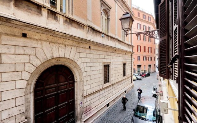 Piazza Navona Lovely Apartment