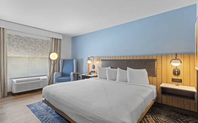 Country Inn &amp; Suites by Radisson, Savannah Airport, GA