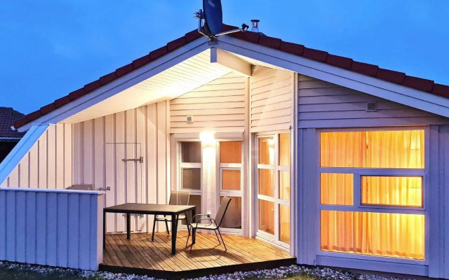 Two-Bedroom Holiday home in Grömitz 2