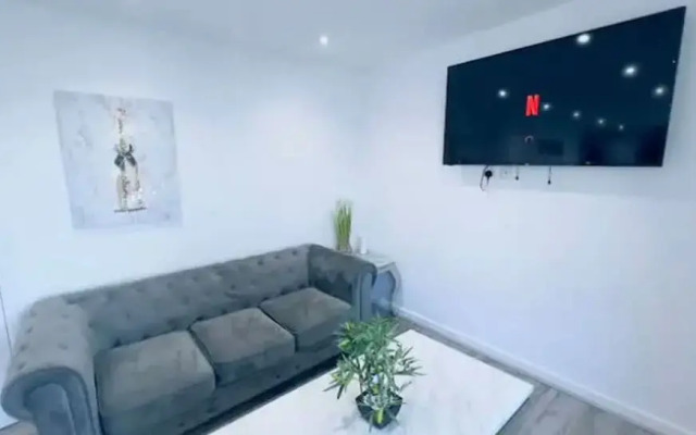 Stylish Retreat in Central Liverpool