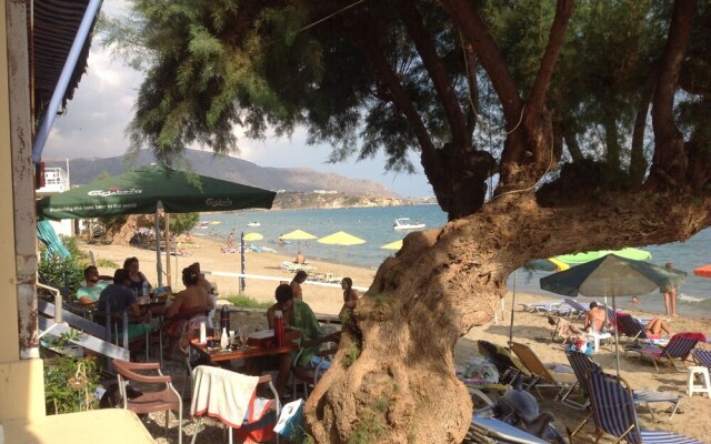 Elegant, Modern With Shared Swimming Pools