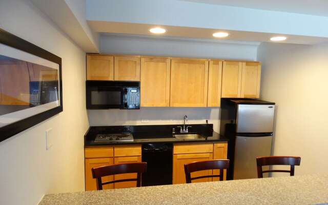 Best Western Premier Denver East