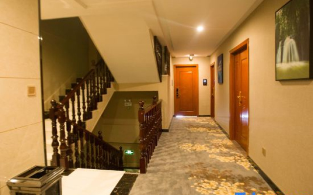 Xiuwen Aishang Hotel