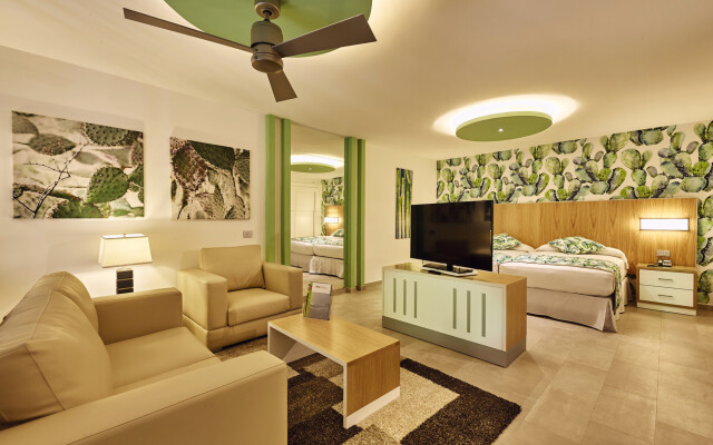 Hotel Riu Tequila - All Inclusive
