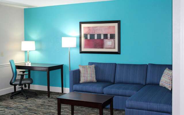 Quality Inn Crossville Near Cumberland Mountain State Park