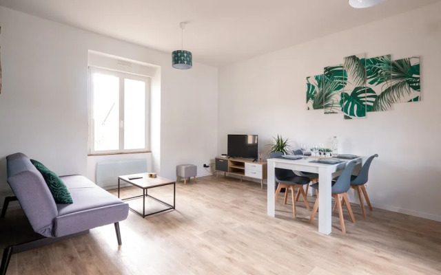 Apartment in Le Mans Near City Center