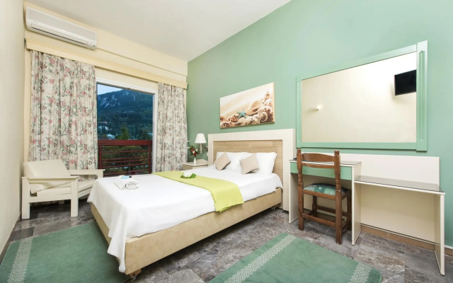 Potamaki Beach Hotel