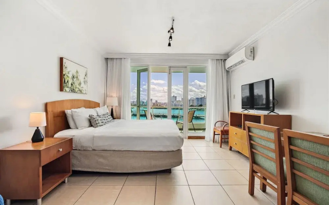 Seaside Terrace Condado Close to the Beach