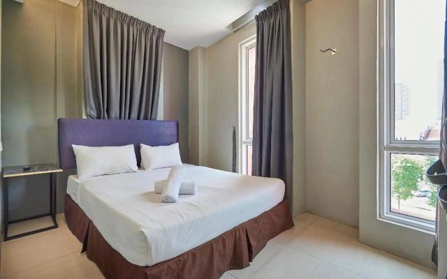 Swing and Pillows at PJ KD – Guest Rooms – Petaling Jaya