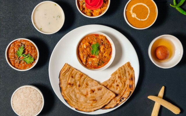 OYO 14911 New Airport Residency