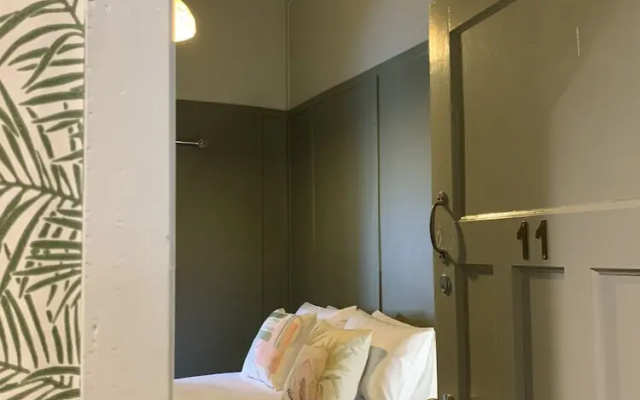 Tyalgum hotel