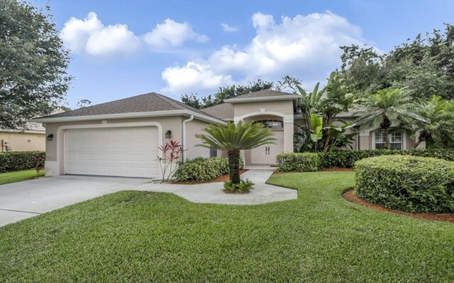 Naples Area Executive Homes