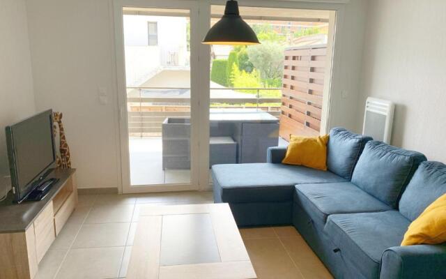 Appartement Sète, 2 pièces, 4 personnes - FR-1-338-371