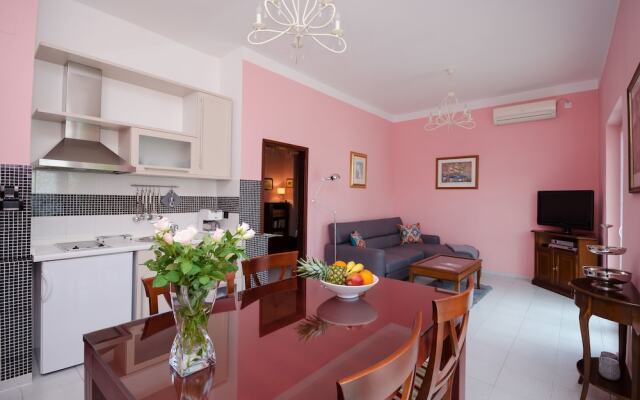 Apartments Sinisa