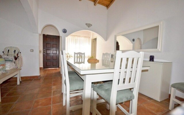 Fantastic Outdoor Area, Private Pool, Tennis Court & Golf Practice Facility