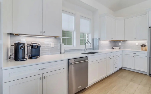 Baywatch Tower 317 SOU