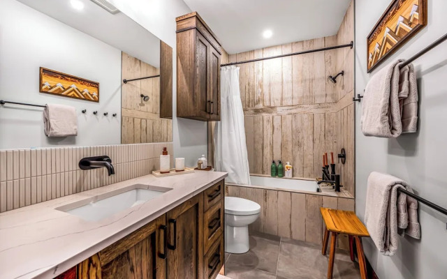 Opulence At Big White