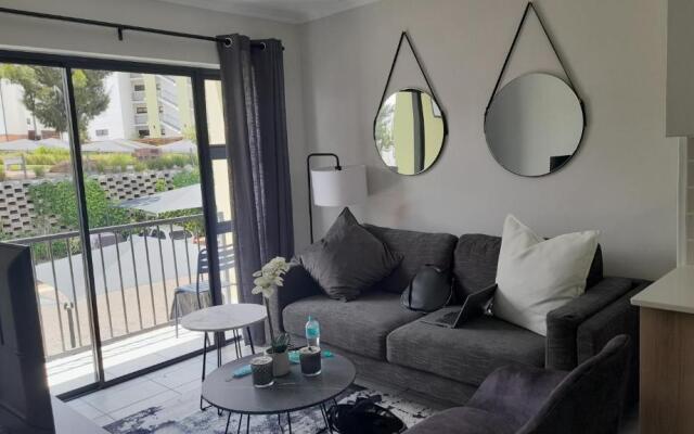 Greenpark Apartment