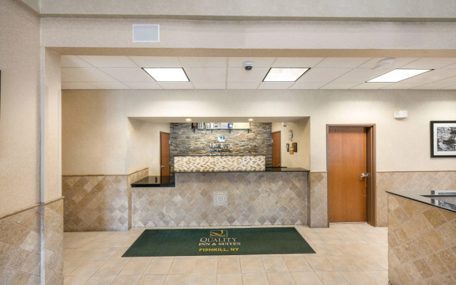 Quality Inn & Suites Fishkill South near I-84