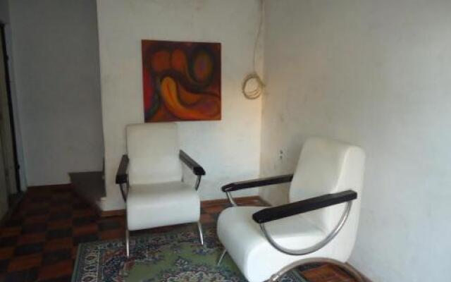 Hostel Alto da Bronze
