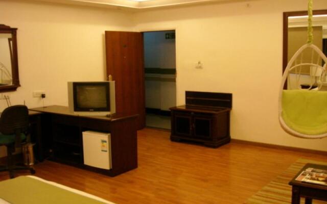THE CENT Sandhya Hotel
