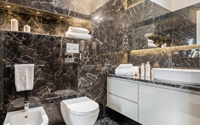 Riva Sea View Apartment by Wonderful Italy