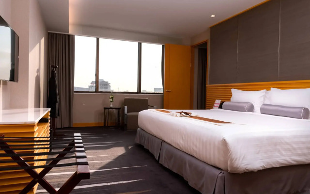 Lao Plaza Hotel