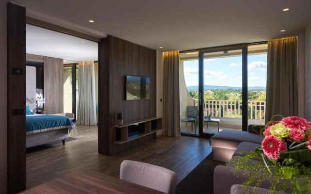 Postojna Cave Hotel Jama