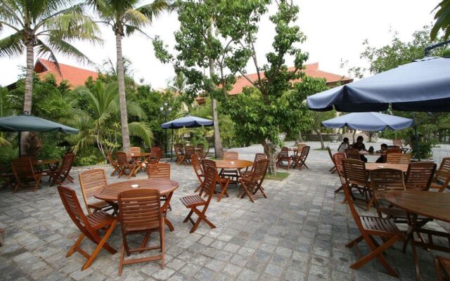 Sun Spa Resort & Villas