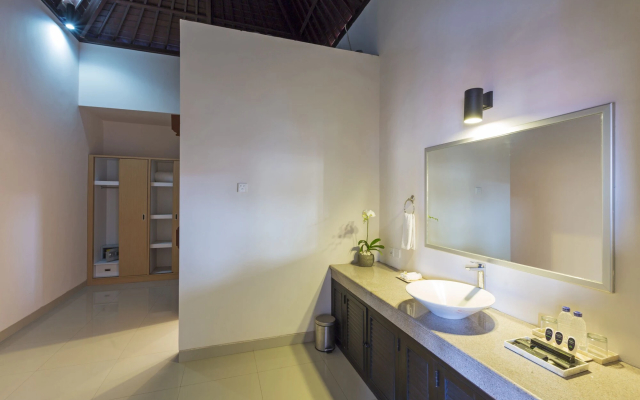 Kubal Villa and Living Seminyak