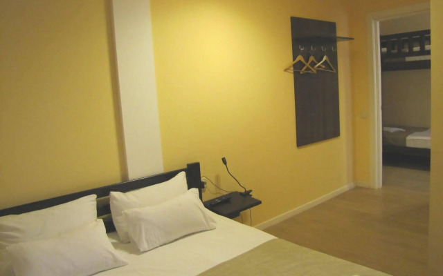 Gar'is Hostel Lviv