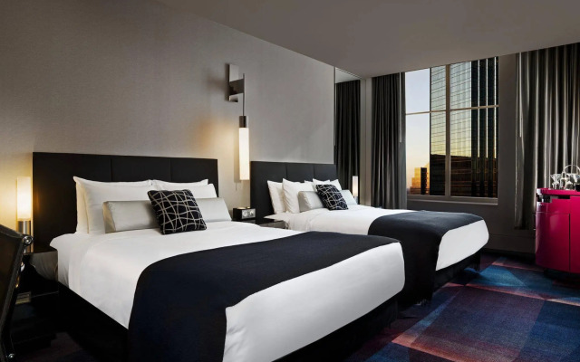 W Minneapolis - The Foshay