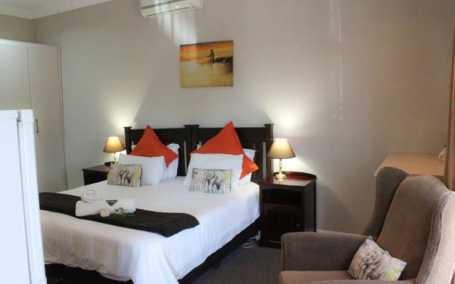 The Lakehouse Guest House